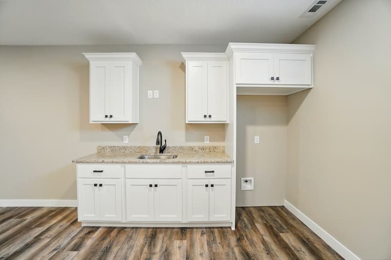 Letterbrick Run — Kitchen photo 11