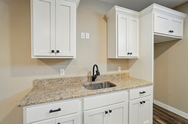 Letterbrick Run — Kitchen photo 12