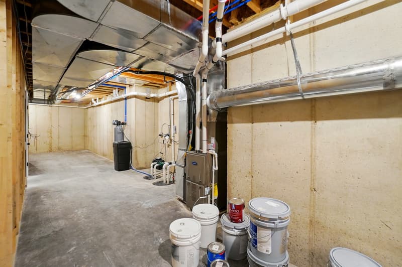 Letterbrick Run — Basement photo 24