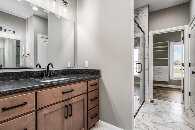 Scipio Road  — Bathrooms photo 21