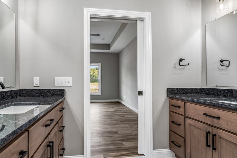 Scipio Road  — Bathrooms photo 24